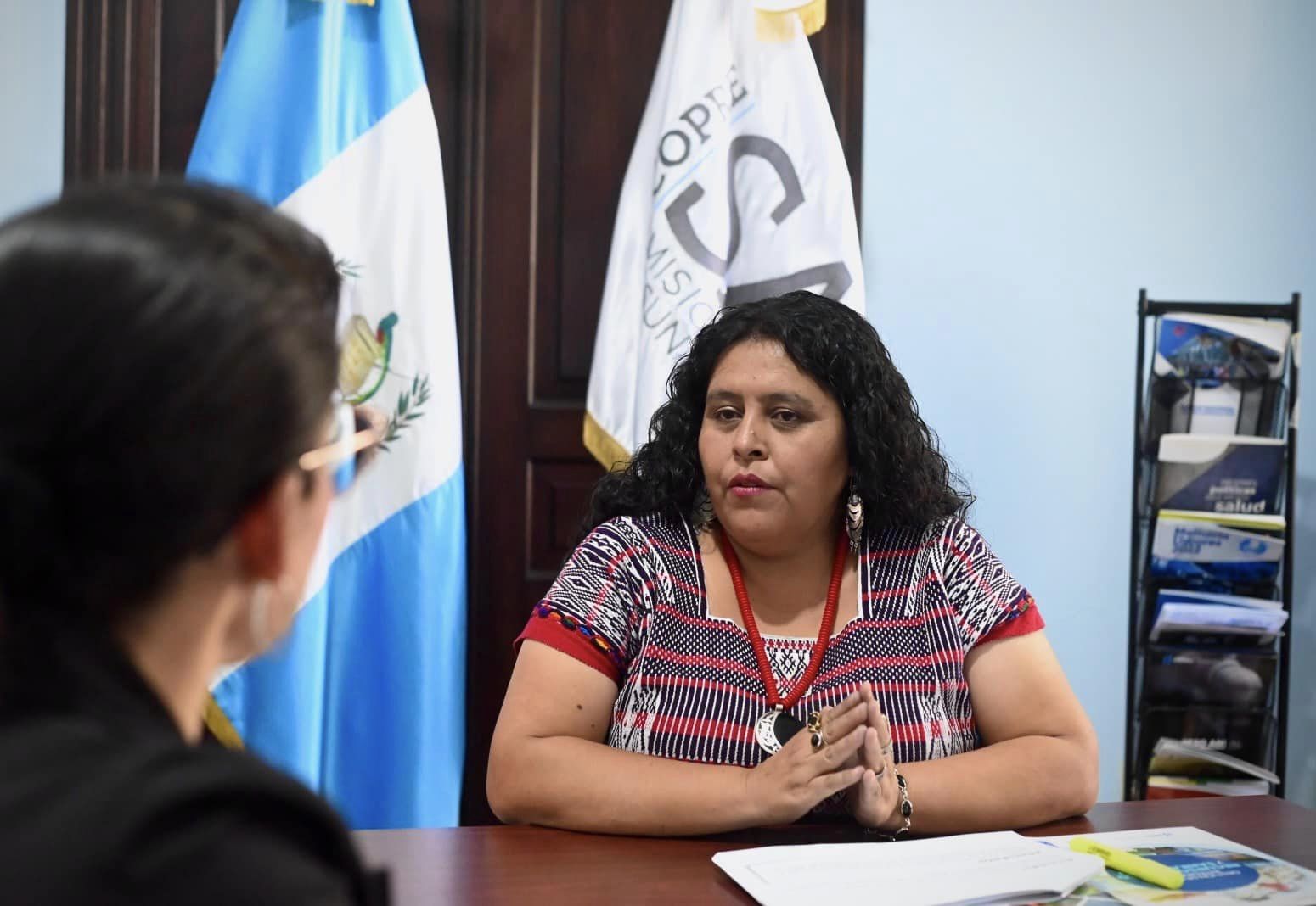 Comisionada Presidencial de Asuntos Municipales, 𝑨𝑳𝑰𝑫𝑨 𝑽𝑰𝑪𝑬𝑵𝑻𝑬, fue entrevistada por el Diario de Centroamérica.