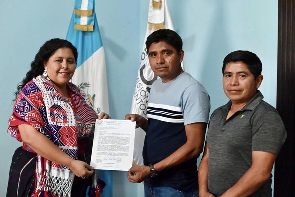 Reunión con el alcalde de Panajachel en COPRESAM